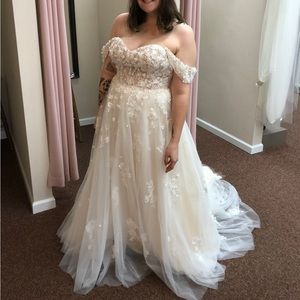 Mori Lee Wedding Dress